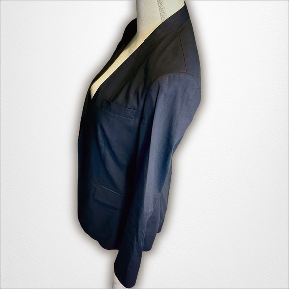 Theory ‘Collarless Staple Jacket in Stretch Linen’ w/ Pocket in Black Size 2 - Picture 8 of 15